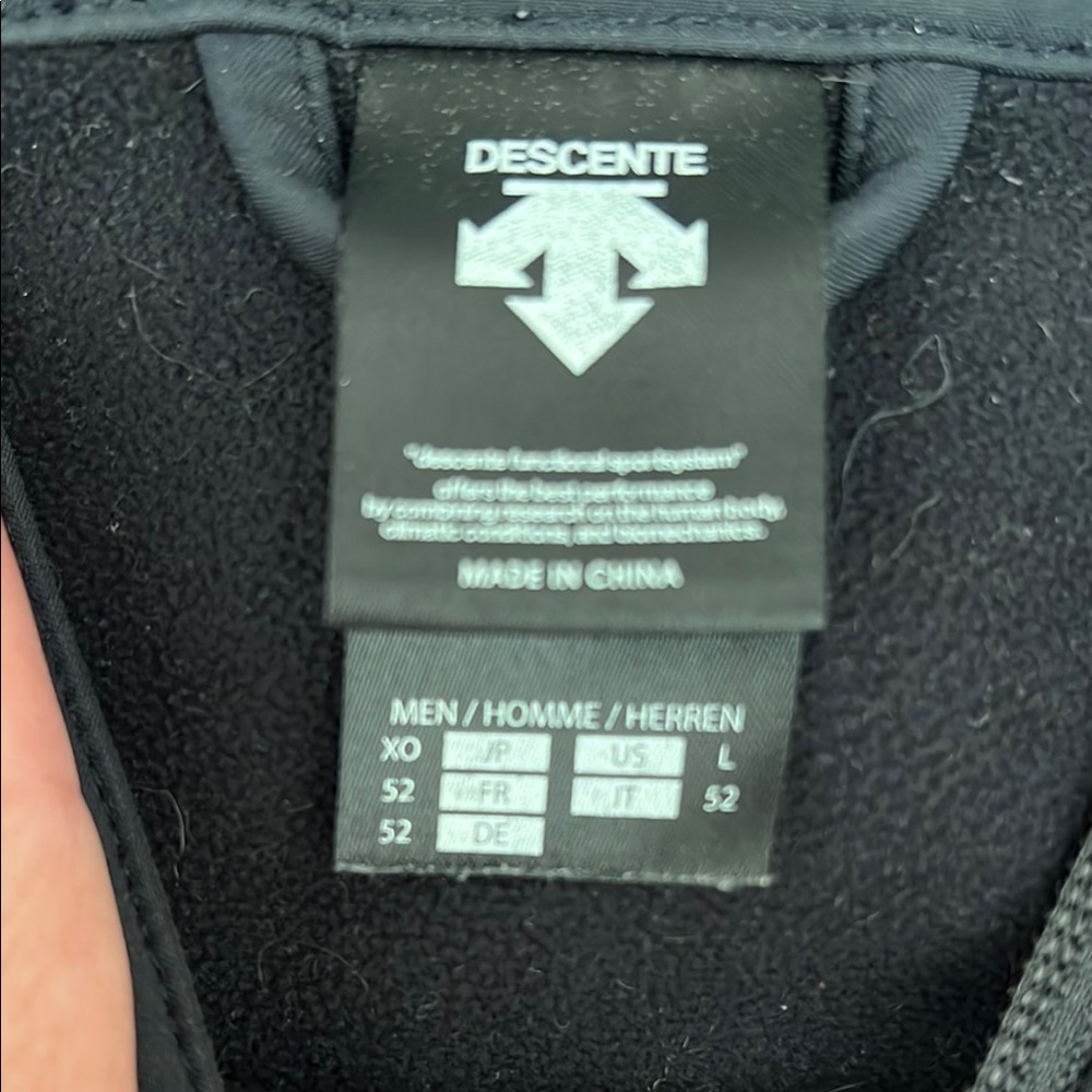 Descente Black Ski Jacket Soft-Shell Performance - Picture 6 of 6